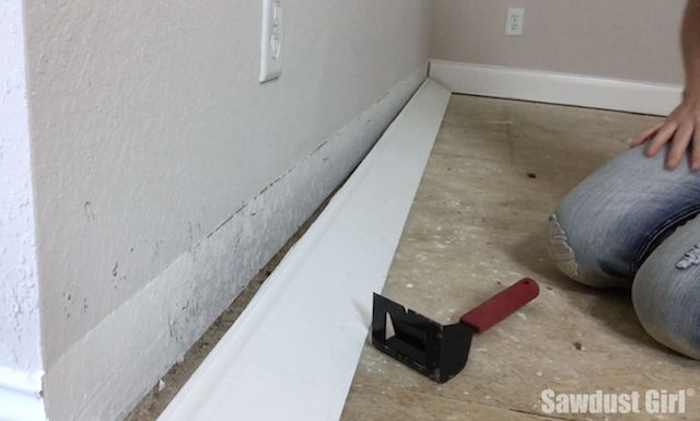 Easily remove baseboards without damaging your walls.