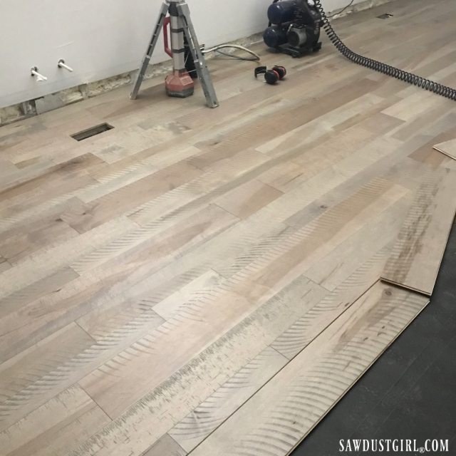 Varying width, plank floors