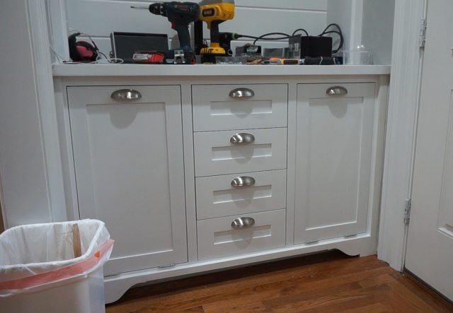 Doors, Drawers, Drawer fronts and Pulls