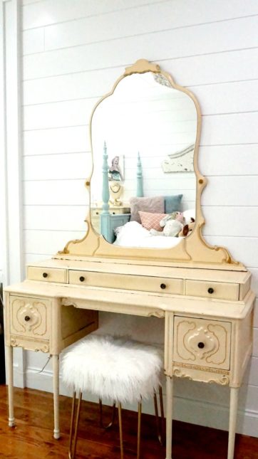 Pretty Bedroom Makeover Reveal & Ideas for Small Bedrooms - Vintage vanity in pretty bedroom