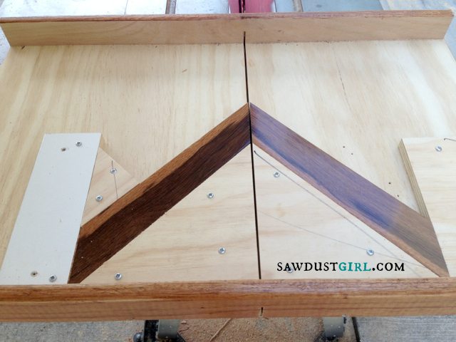 Installing patterened wood floors - SawdustGirl.com